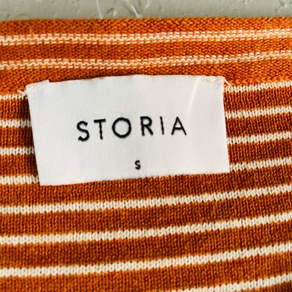 Women’s Storia Star Long Sleeve Cropped Top Size S - Picture 2 of 5